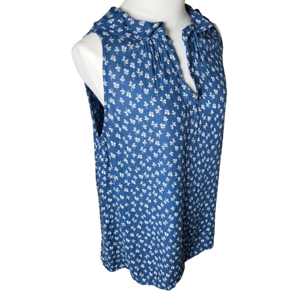 Velvet by Graham & Spencer Blue Top Tee Cottagecore Sleeveless V-neck  L NWT - Picture 2 of 9